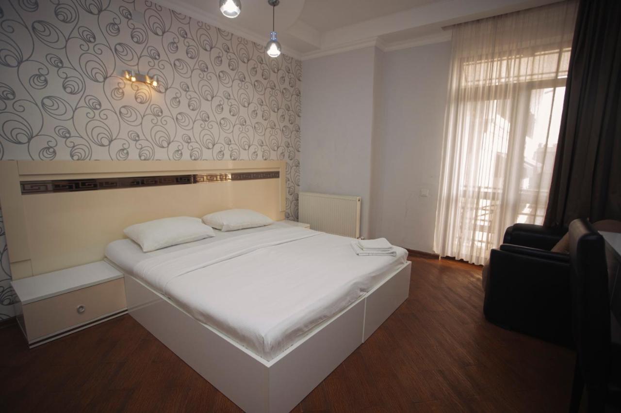Hotel Irise Kobuleti ภายนอก รูปภาพ
